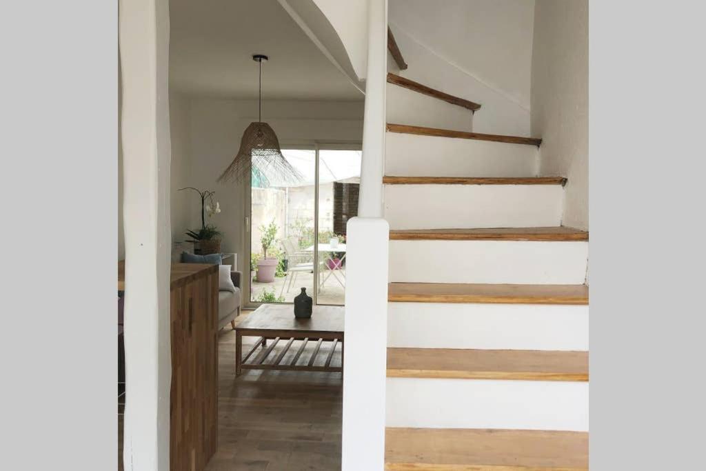Maison Bb Burgonce Boheme Centre Avec Exterieur Wifi Gratuit Et Netflix Villa Niort Exterior photo
